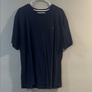 Tommy Hilfiger Men's Dark Blue T-Shirt XXL